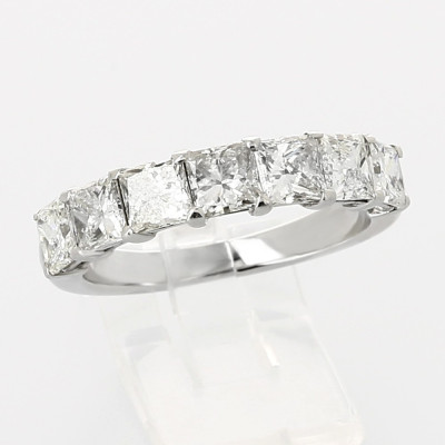 Alliance or et diamants Leonie, demi tour diamants princesse serti griffes 2,70 carats - or 18 carats