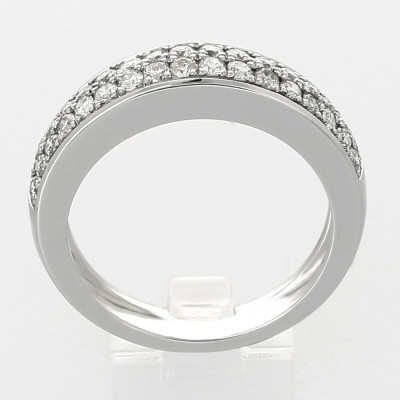Bague or et diamants Eternité PM. Légèrement bombée, deux rangées de diamants en demi tour - or 18 carats