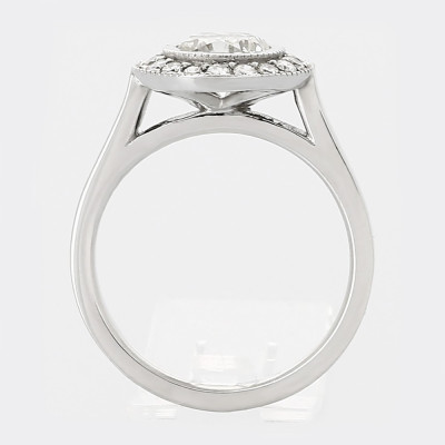 Solitaire or et diamants Deborah à entourage avec diamant de 1,03 ct - or 18 carats