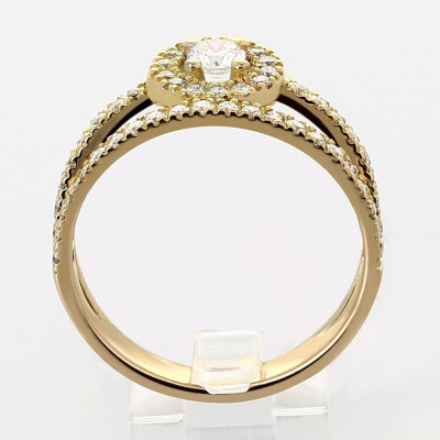 Bague or et diamants Clémence. Double corps serti avec un diamant à entourage sur l'un des anneaux - or 18 carats