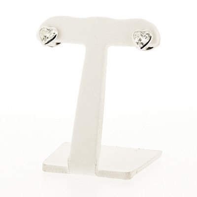 Boucles d'oreilles serti clos diamants en forme de cœur, montées sur or blanc 18 carats