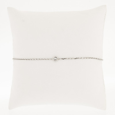 Bracelet enfant mini oui diamant serti clos en or 18 carats