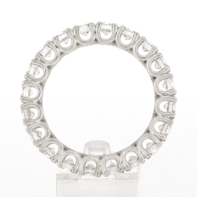 Alliance Femme or et diamants Sabrina. Tour complet serti "C" en or 18 carats.