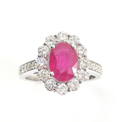 Bague rubis et diamant Elisabeth. Marguerite rubis et diamants - or 18 carats