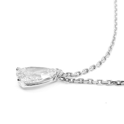 Collier avec pendentif diamant de forme poire 1,10 ct sur chaine maille forçat - or 18 carats