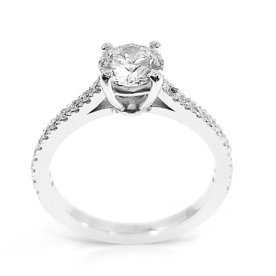 Solitaire accompagné Duchesse2 avec un diamant rond (Brillant) de 0,74 ct - or 18 carats.