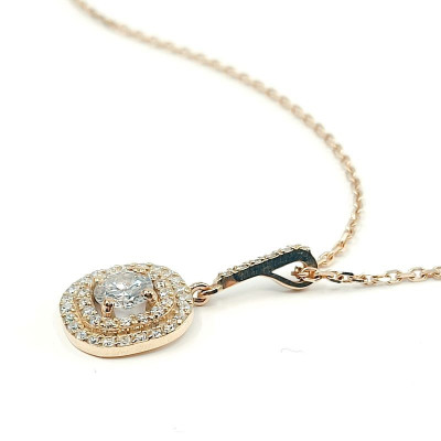 Collier diamants double entourage forme coussin - or 18 carats