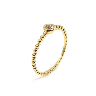 Solitaire avec un diamant serti clos sur corps boulé - or 18 carats